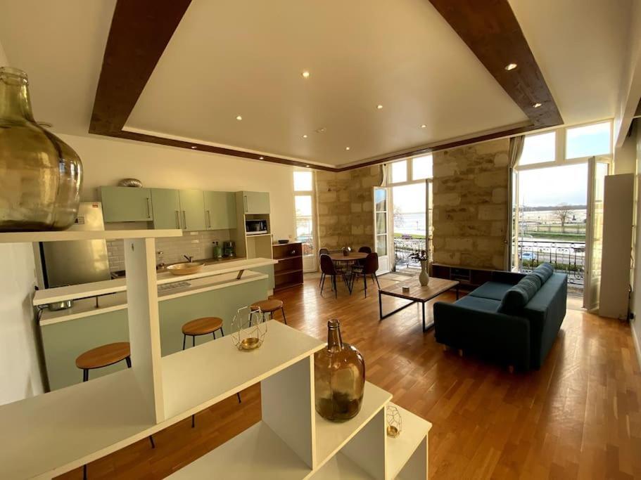 - Le Saugeron - Apartamento Blaye-et-Sainte-Luce Exterior foto